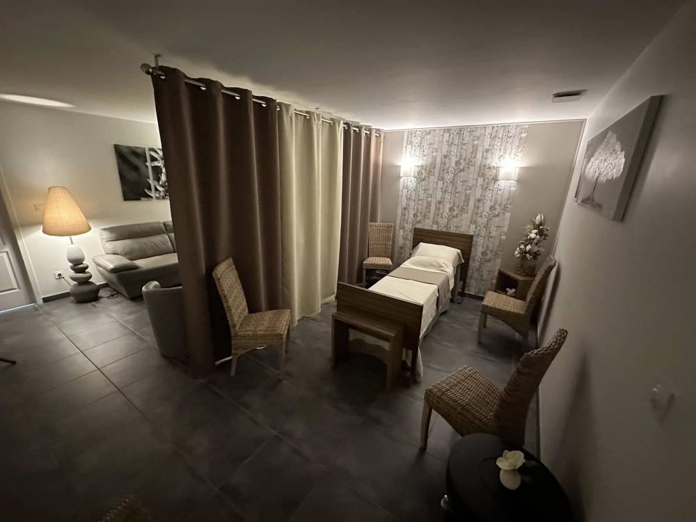 SALON EDELWEISS2